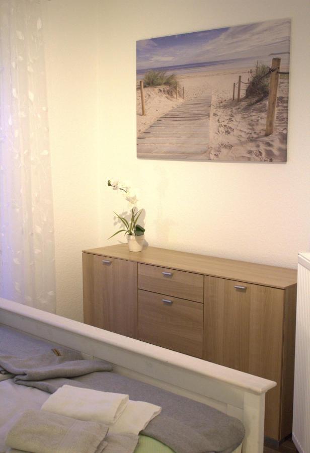 Ferienwohnung Seegang 25493 Weener Esterno foto